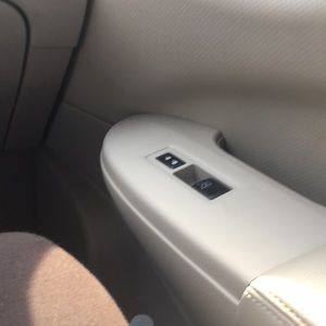 Meet your Posher, Larissa